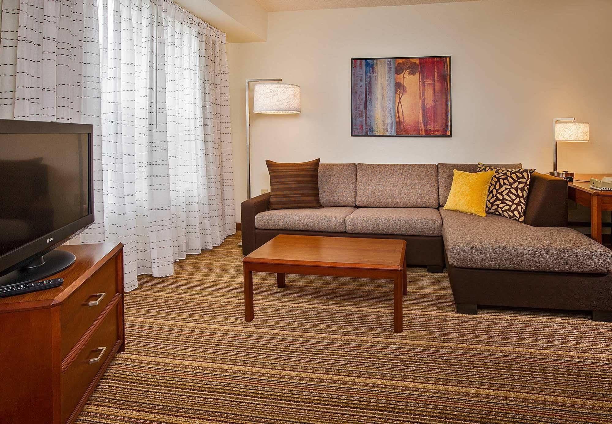 Sonesta Es Suites Raleigh ケーリー 部屋 写真