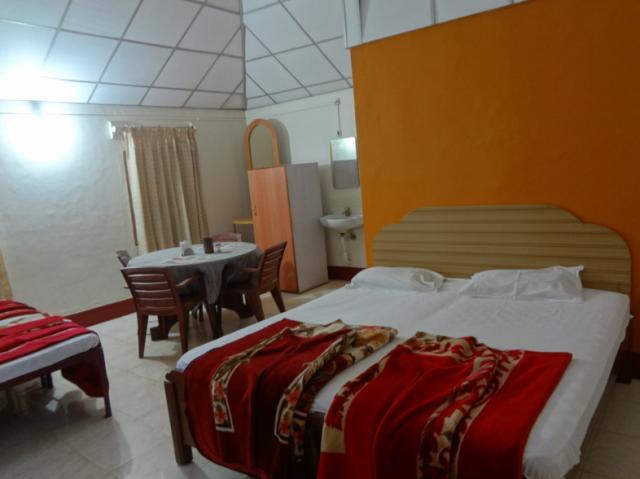Hotel Veerabhoomi Tourist Village Kushālnagar エクステリア 写真