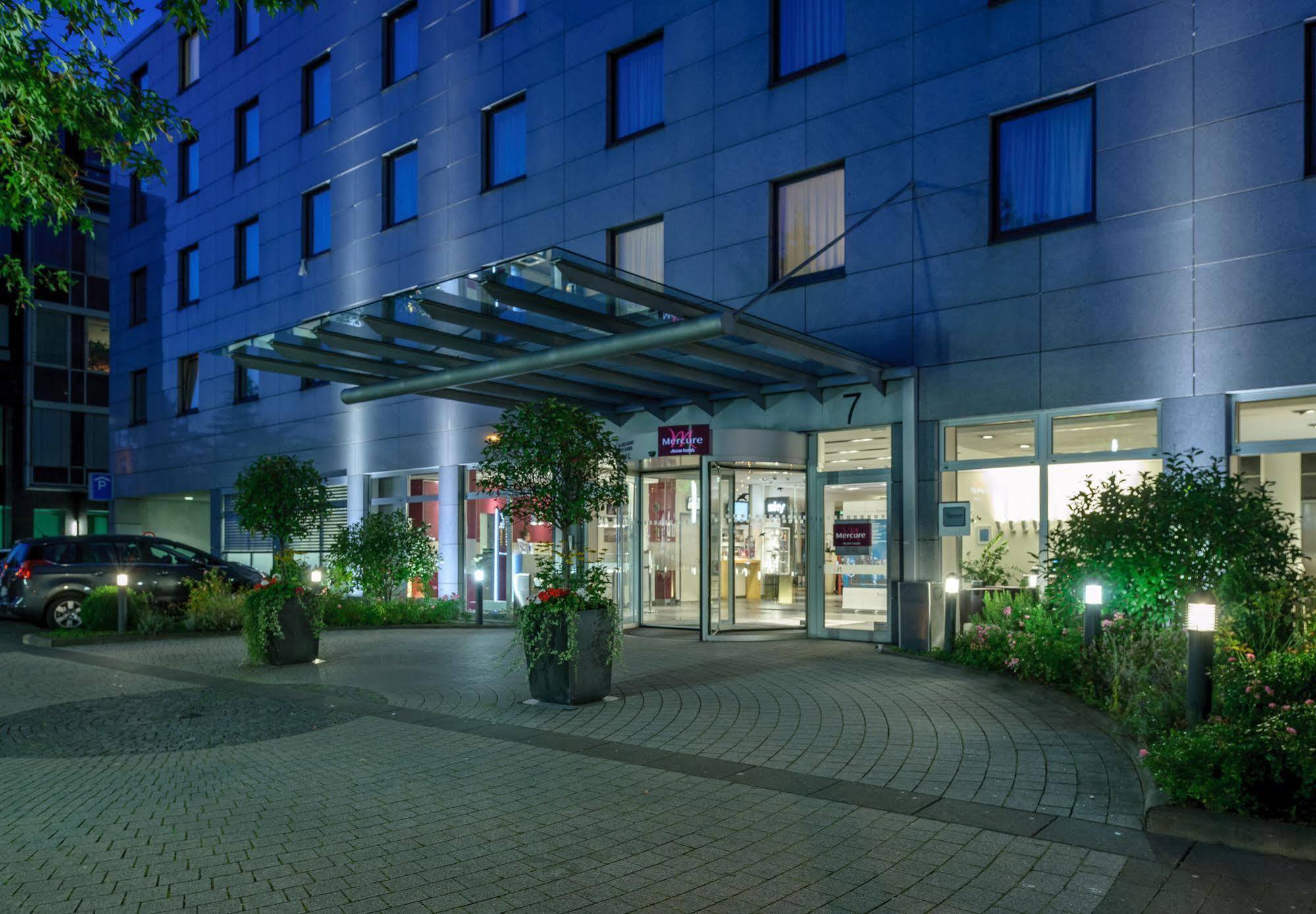 メルキュール ホテル デュッセルドルフ シティ ノルト エクステリア 写真
