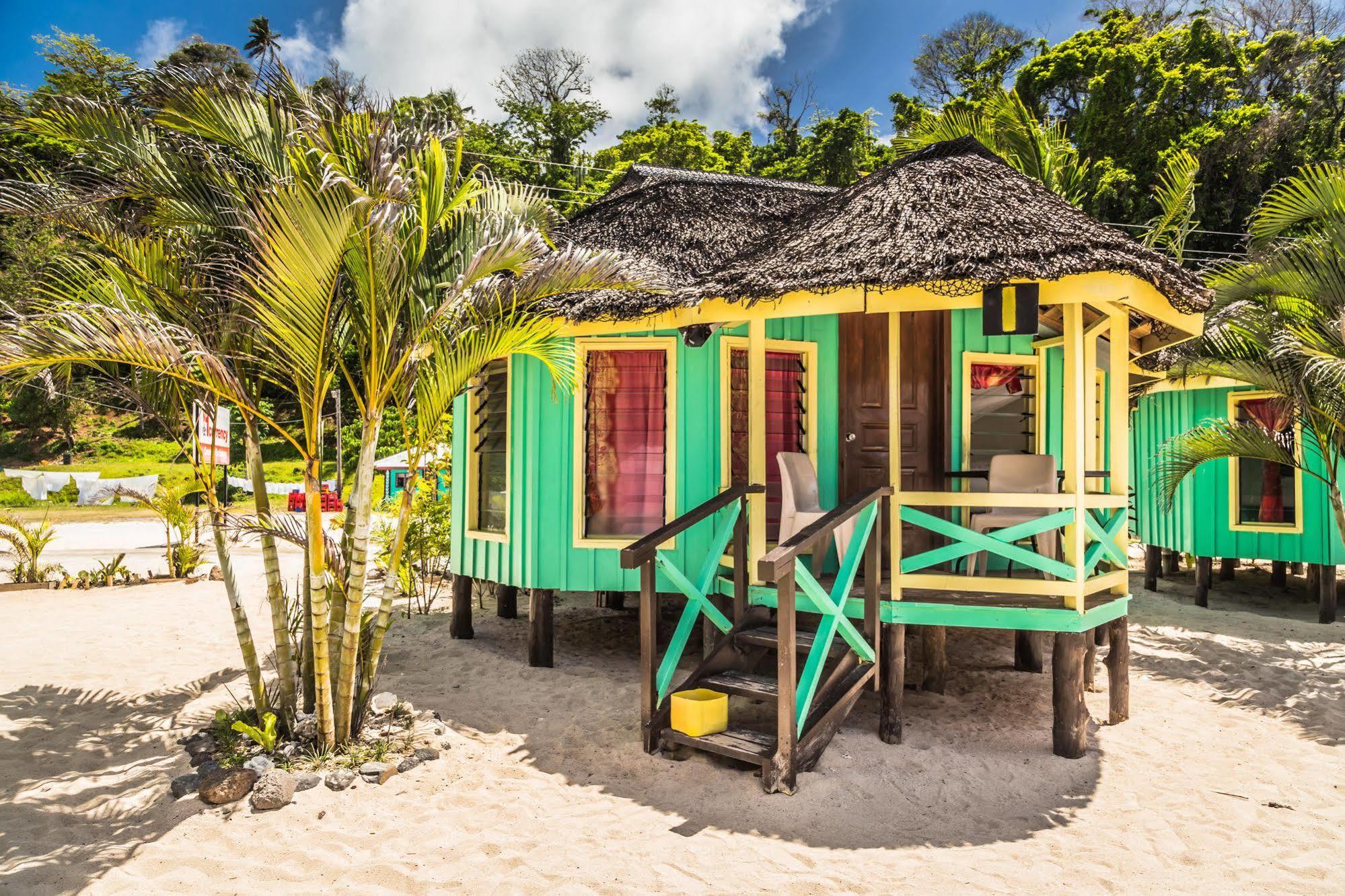 Taufua Beach Fales Lalomanu エクステリア 写真