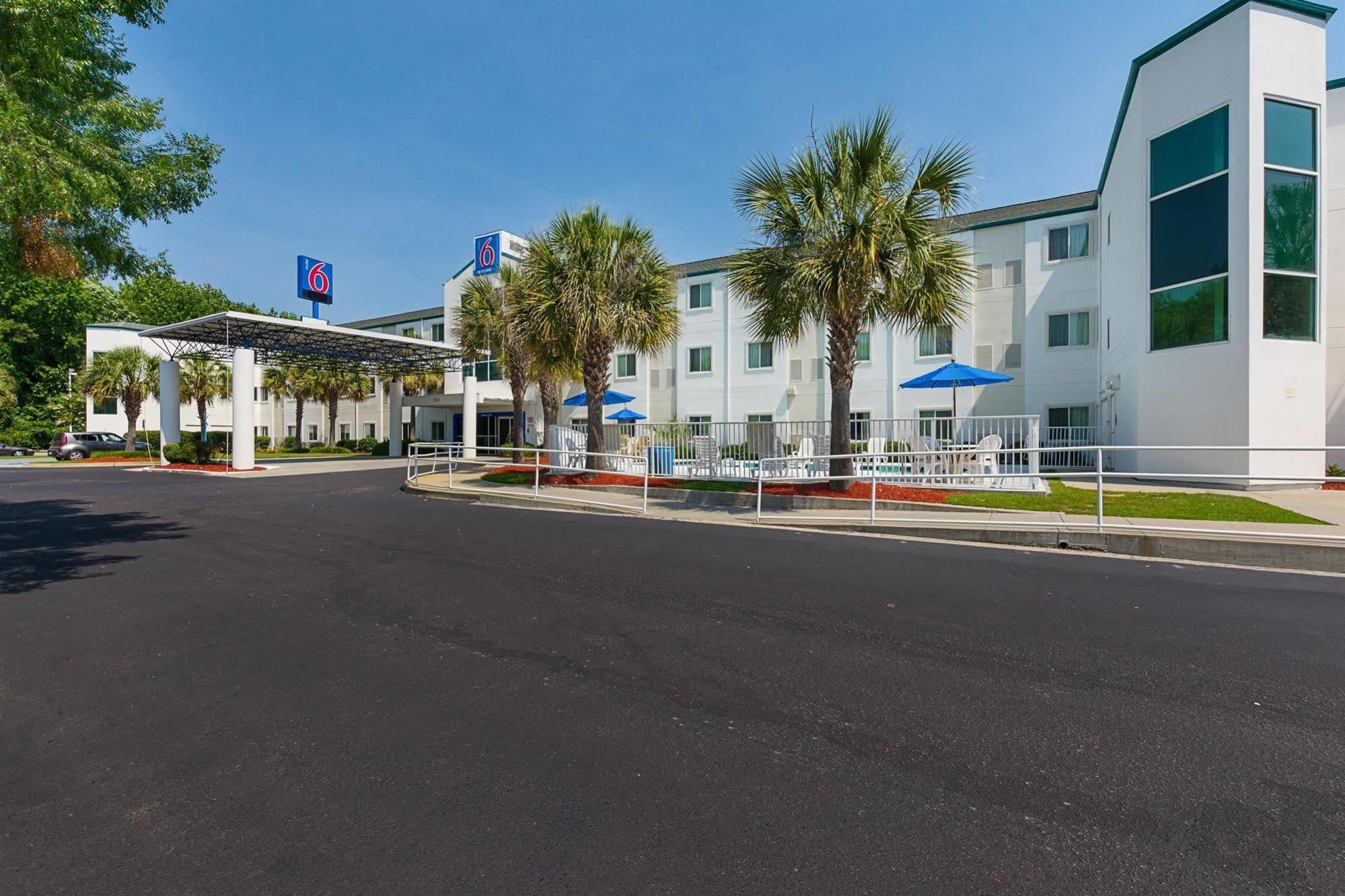 Motel 6-Columbia, Sc - Fort Jackson Area エクステリア 写真