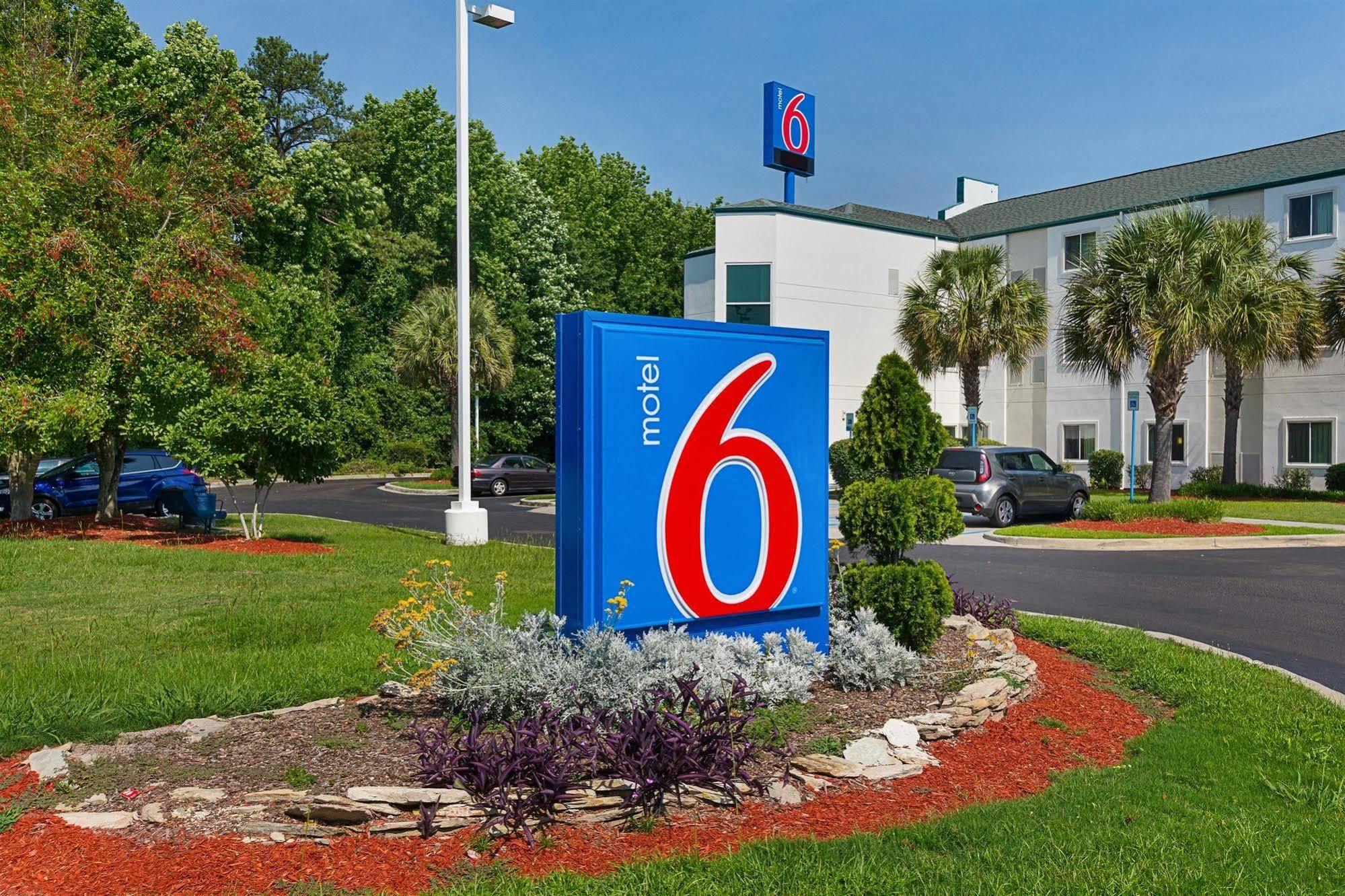 Motel 6-Columbia, Sc - Fort Jackson Area エクステリア 写真