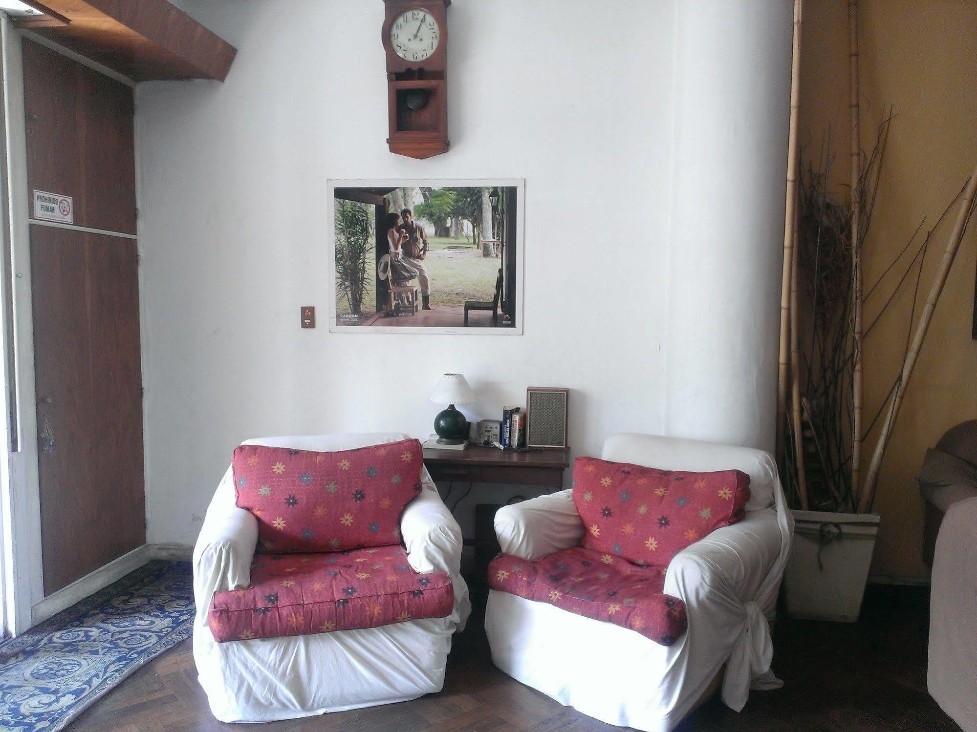 Quechua Guesthouse Hostel Rosario フネス エクステリア 写真