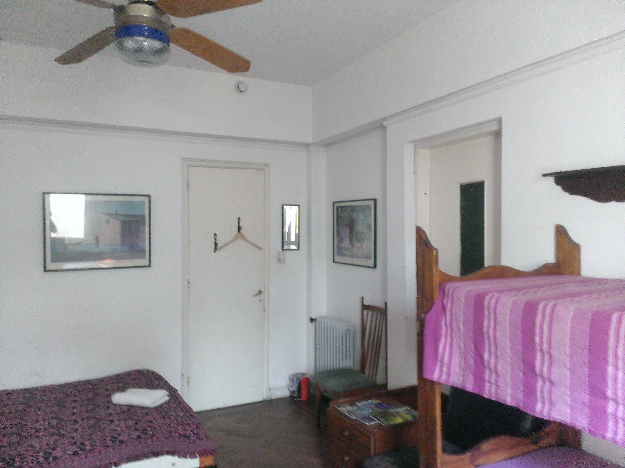 Quechua Guesthouse Hostel Rosario フネス エクステリア 写真