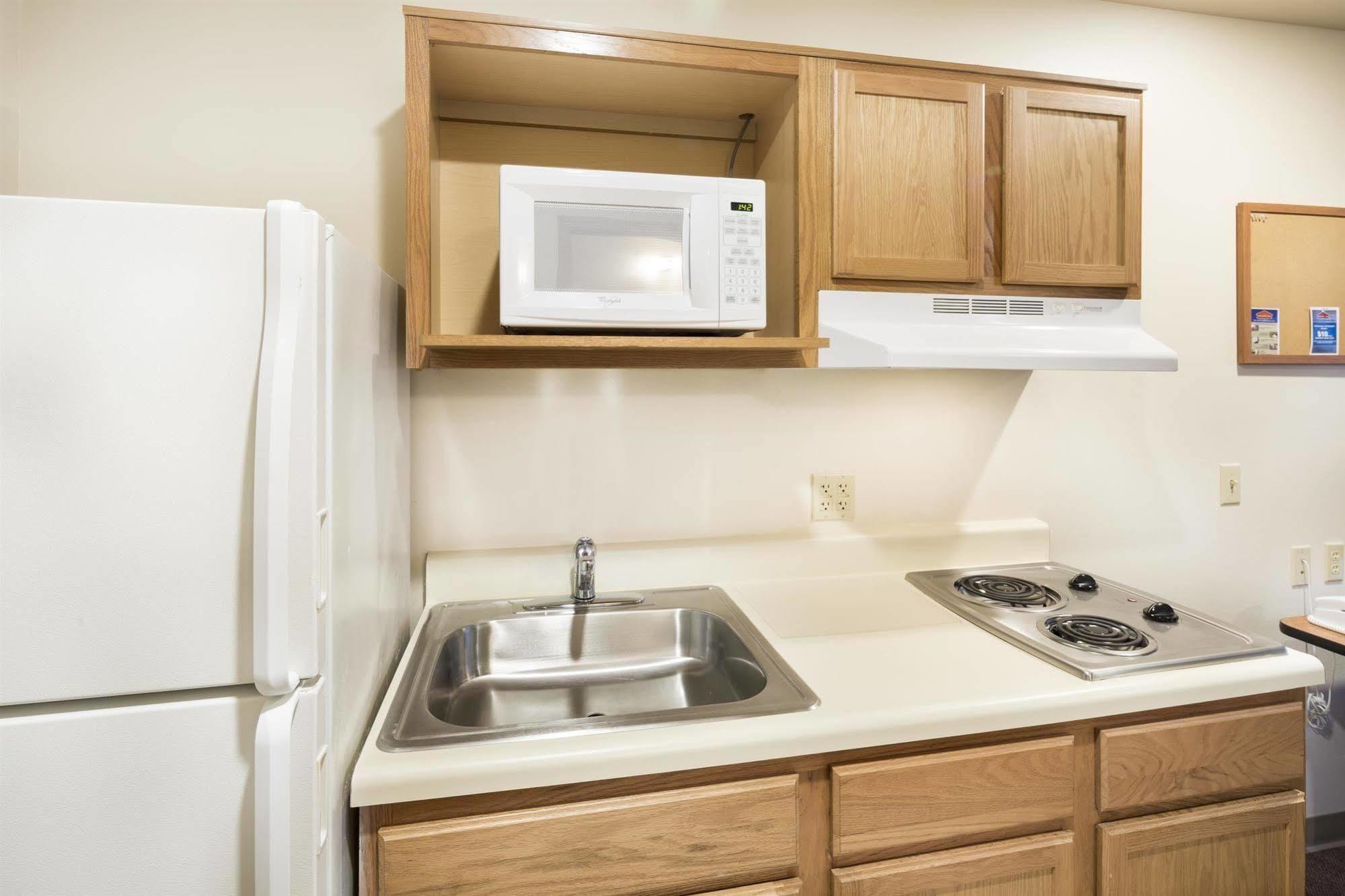 Extended Stay America Select Suites Wichita South エクステリア 写真