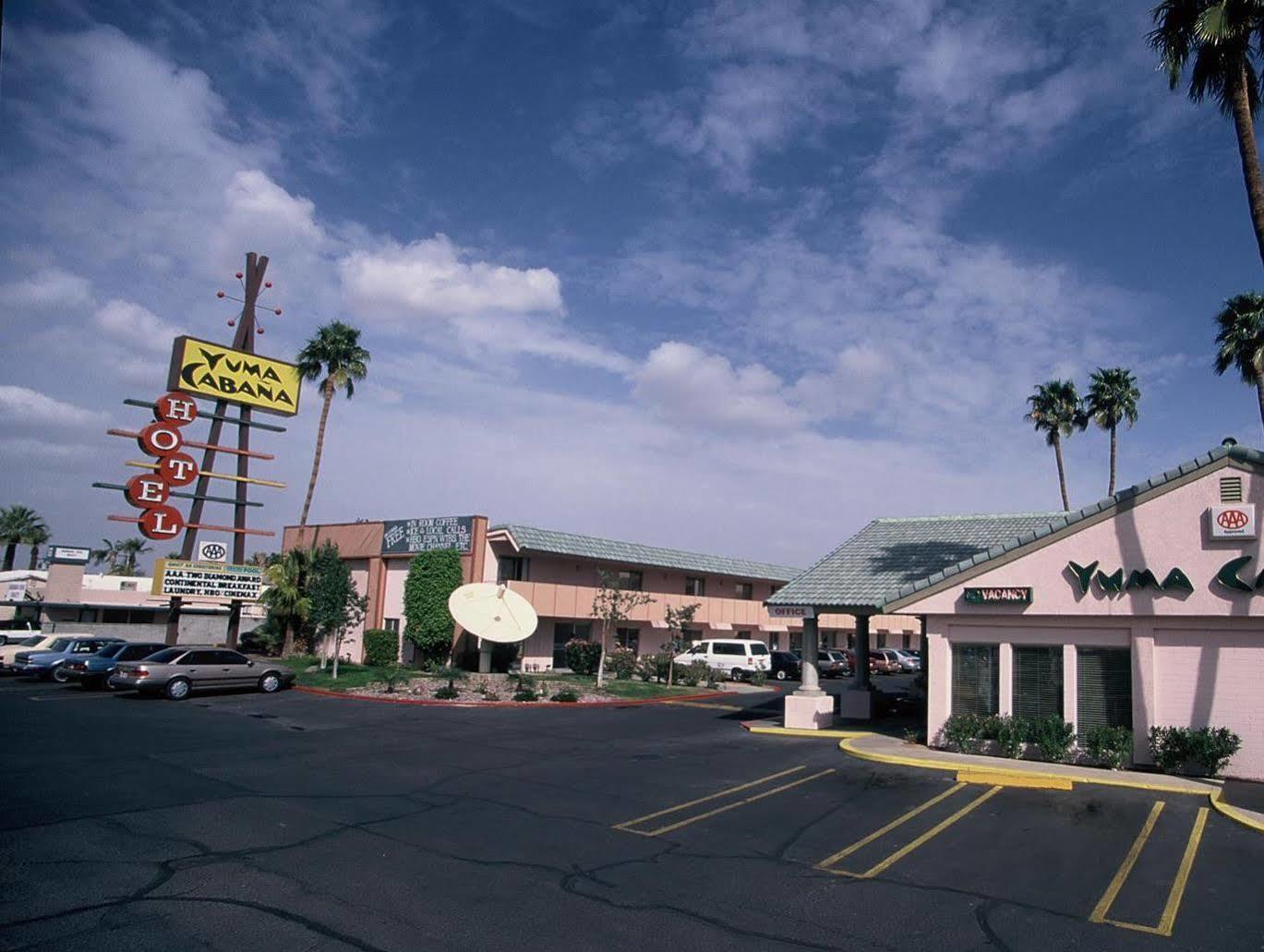 Econo Lodge Inn & Suites Yuma I-8 エクステリア 写真