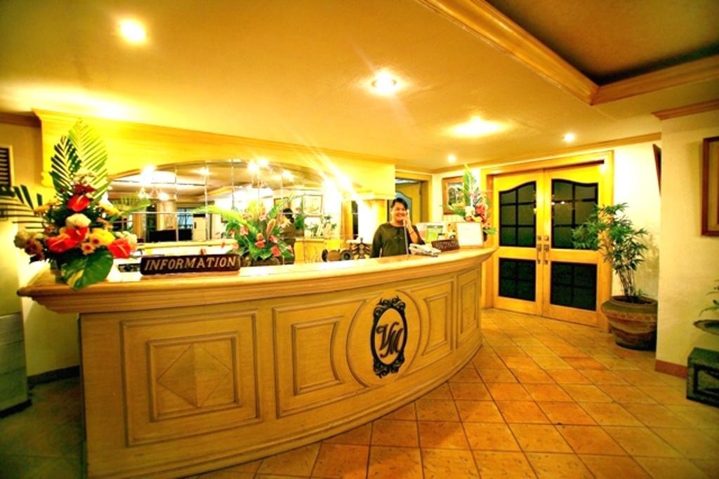 Villa Margarita Hotel ダバオ　シティ エクステリア 写真