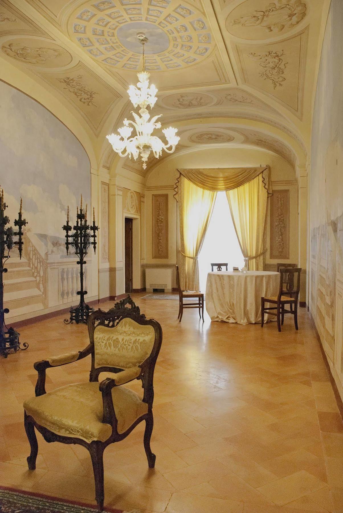 Hotel Palazzo Brunamonti ベヴァーニャ エクステリア 写真
