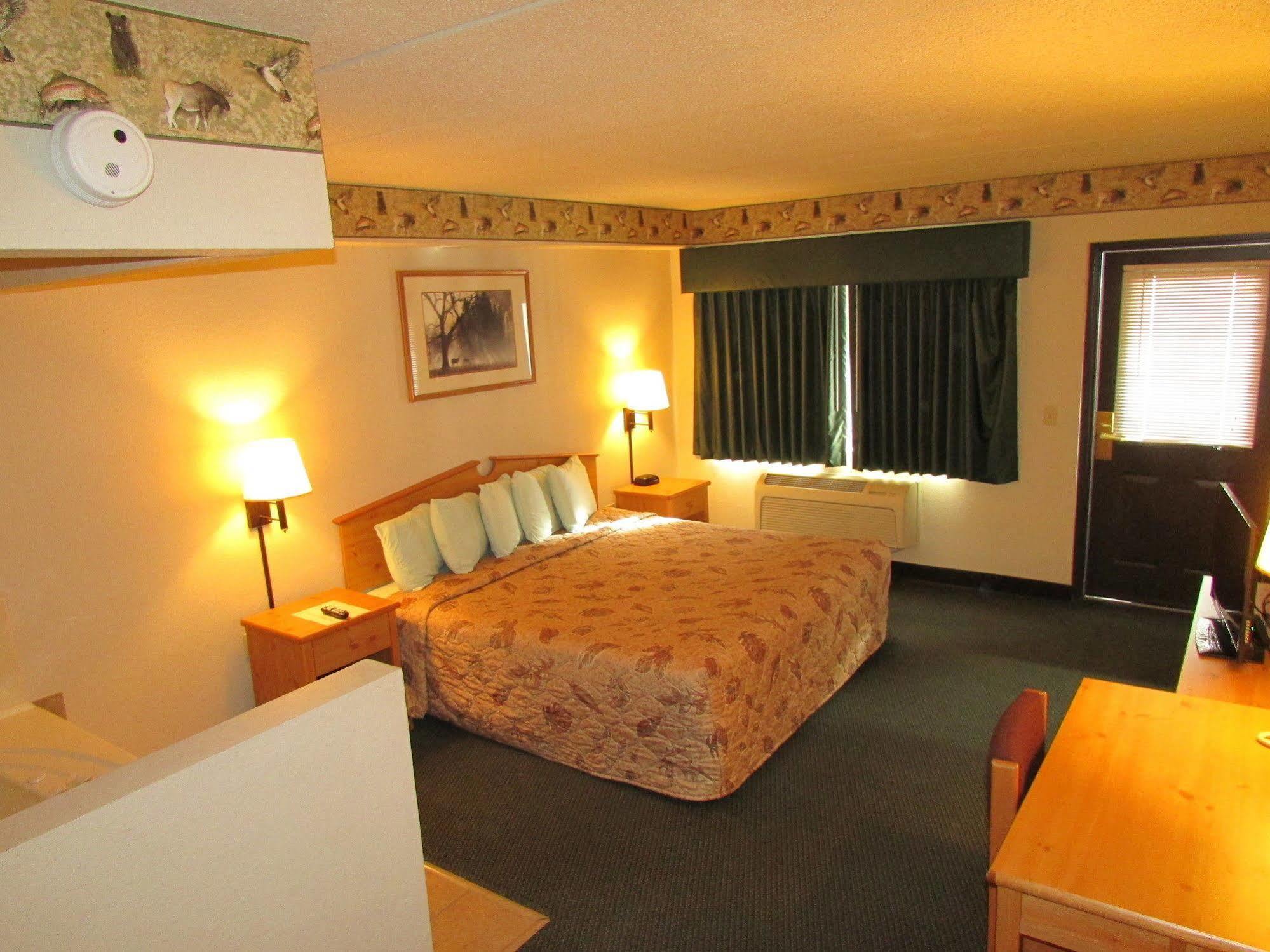 Amerivu Inn & Suites Shell Lake エクステリア 写真