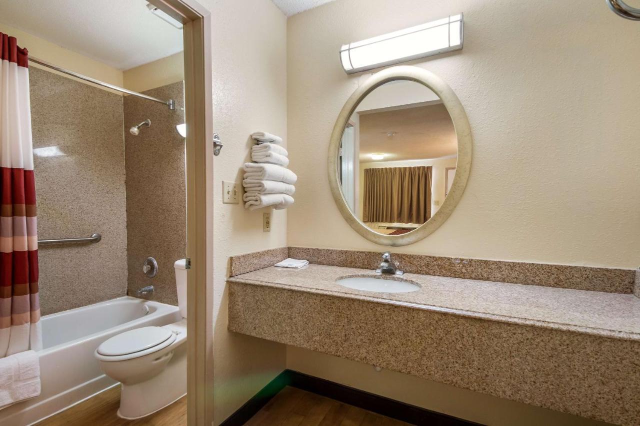 Travelodge By Wyndham San Antonio Lackland Afb North エクステリア 写真