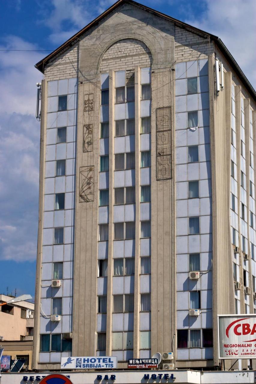 Hotel "Srbija Tis" ザイェチャル エクステリア 写真