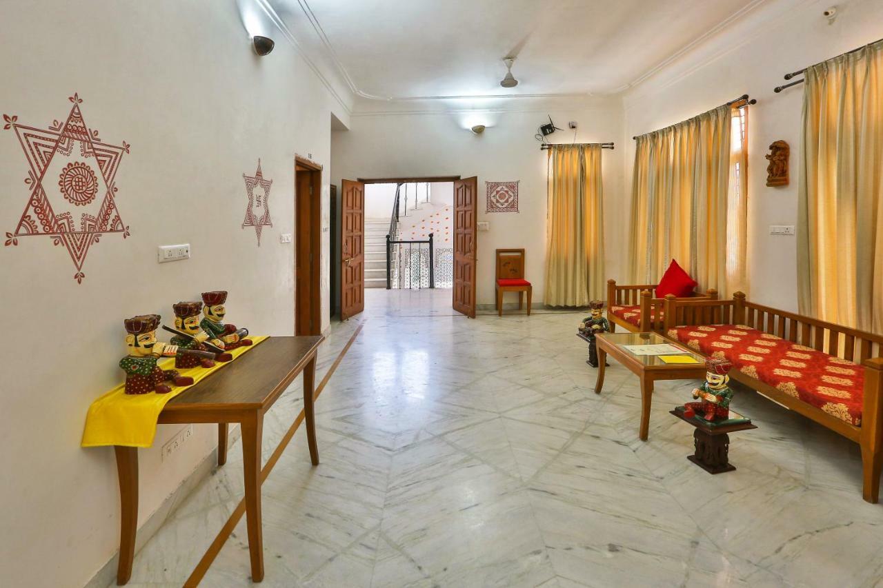 Hotel Jaisingh Garh By Innovating Hospitality ウダイプル エクステリア 写真