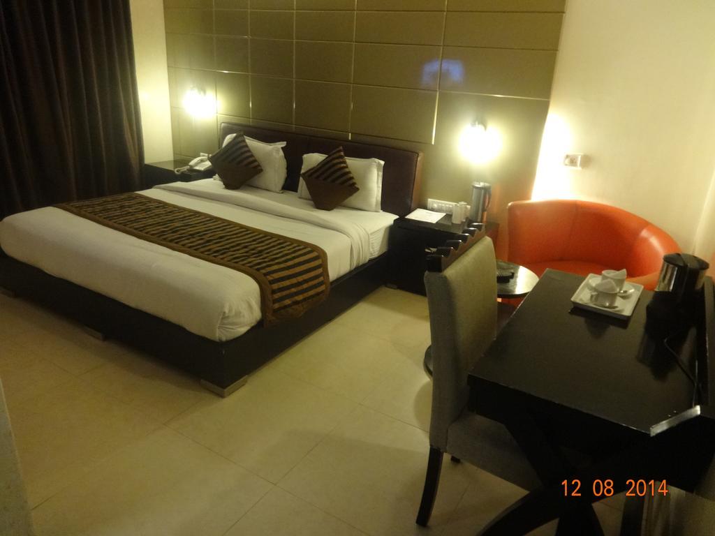 Hotel O Delhi ニューデリー 部屋 写真
