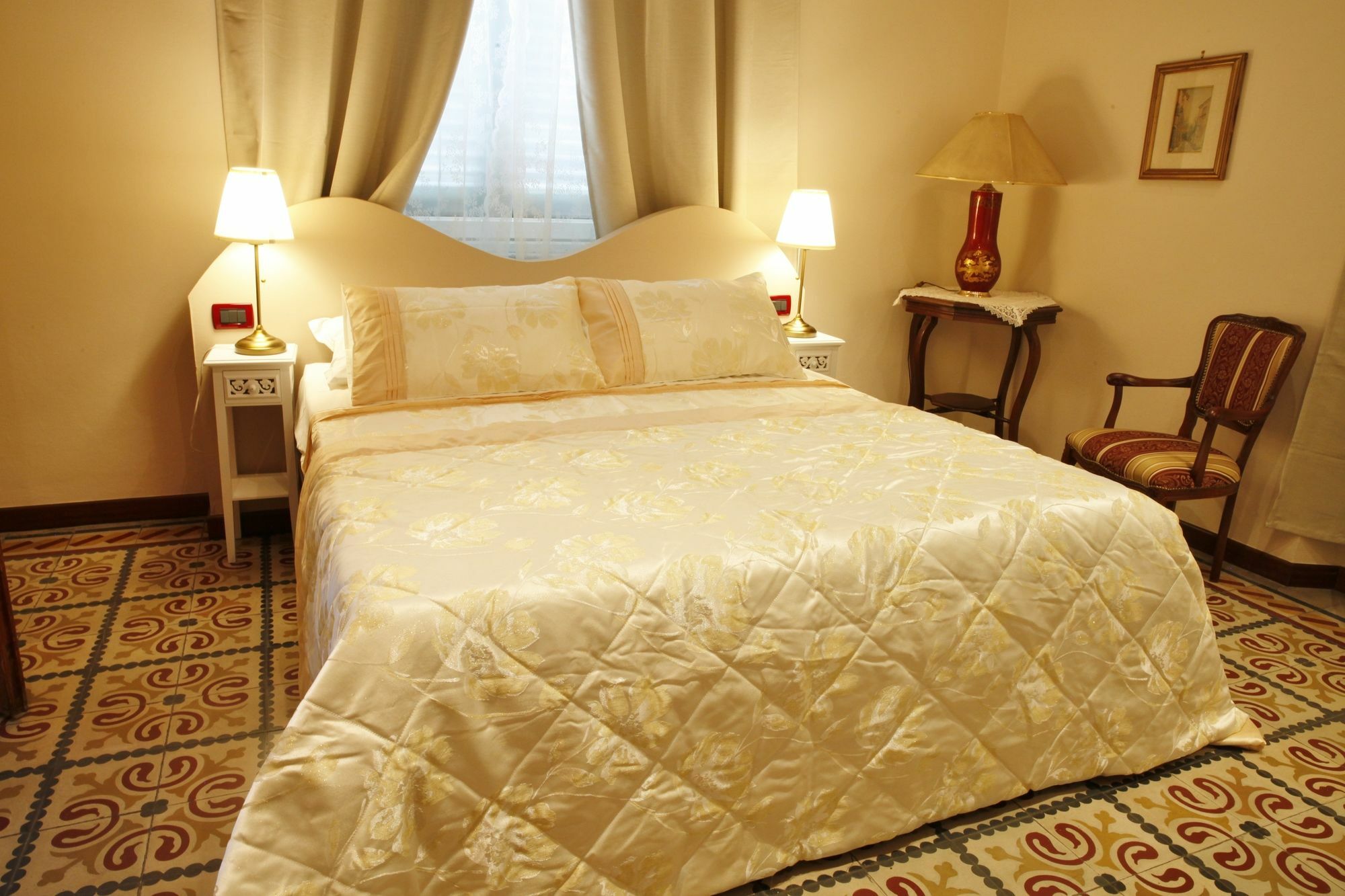 Lucca Relais Bed & Breakfast エクステリア 写真