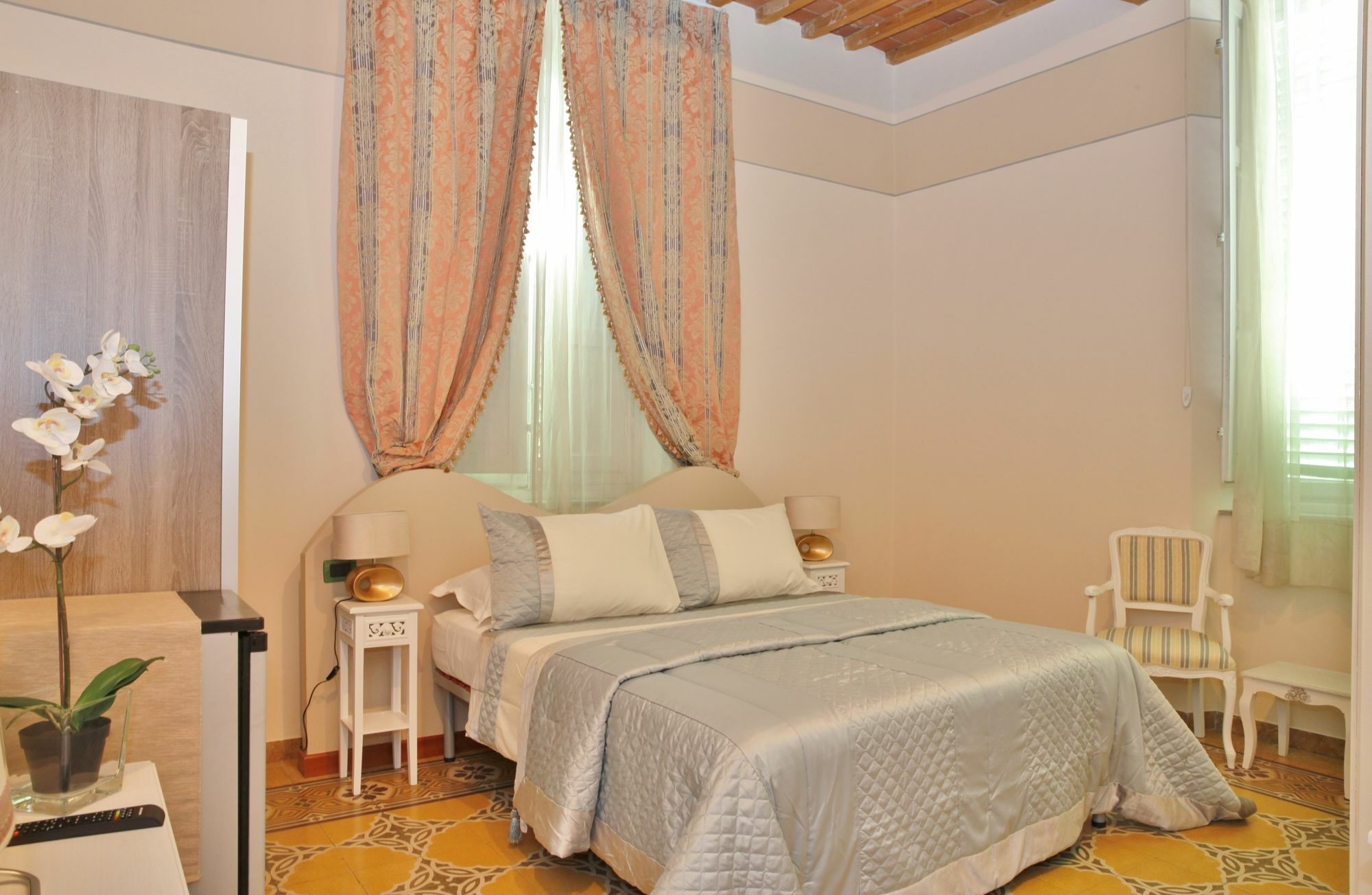 Lucca Relais Bed & Breakfast エクステリア 写真