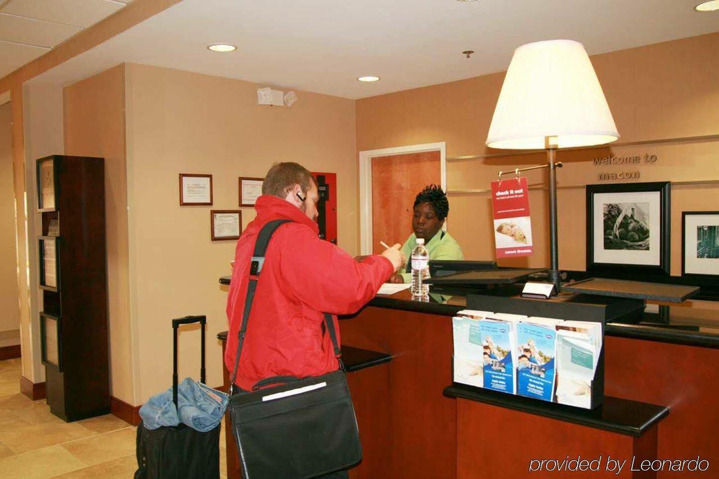 ホテル ハンプトン イン アンド スイーツ メーコン インターステイト 75 ノース メイコン エクステリア 写真