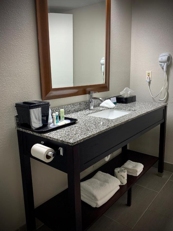 Quality Inn Oklahoma City South エクステリア 写真