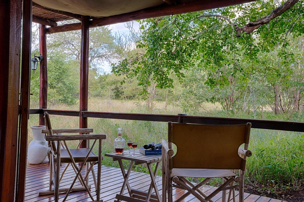 Thornybush Chapungu Luxury Tented Camp フッドスプルイト エクステリア 写真