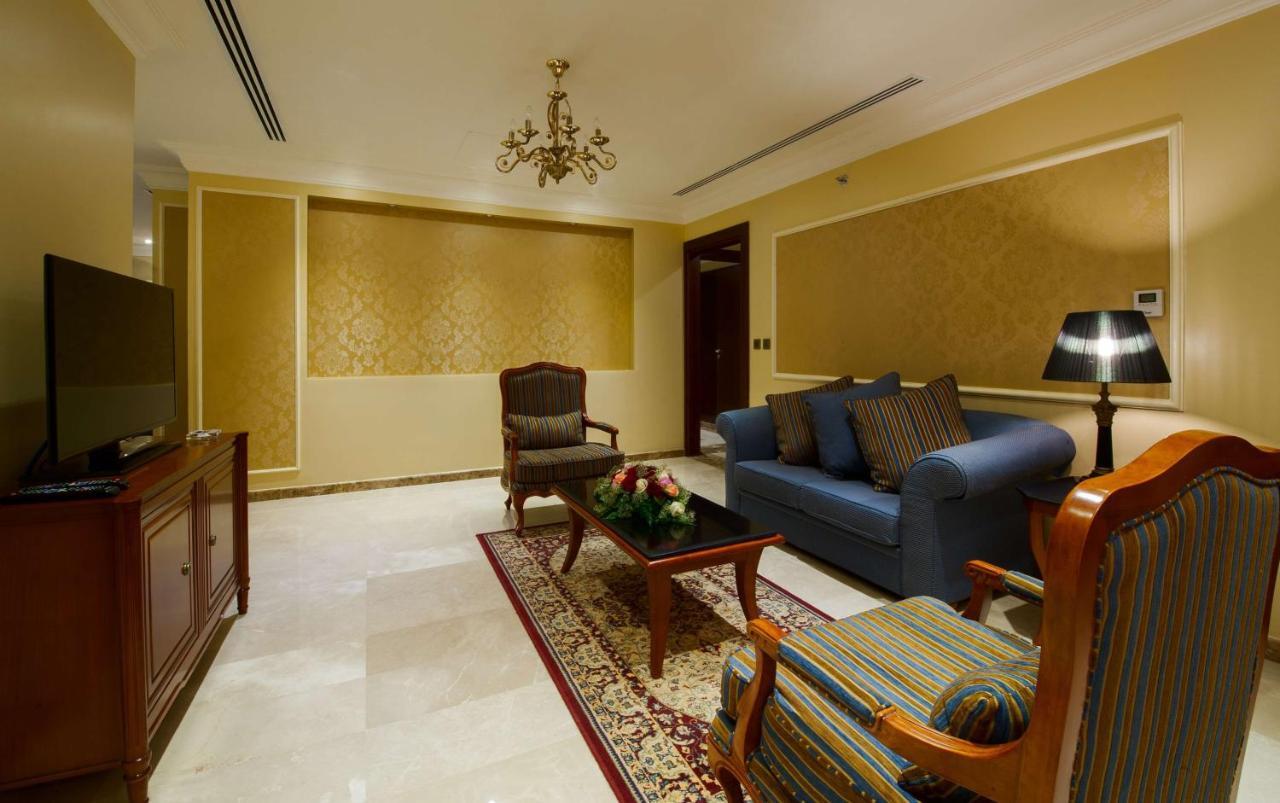 Radisson Blu Hotel, Dhahran アル・コバール エクステリア 写真