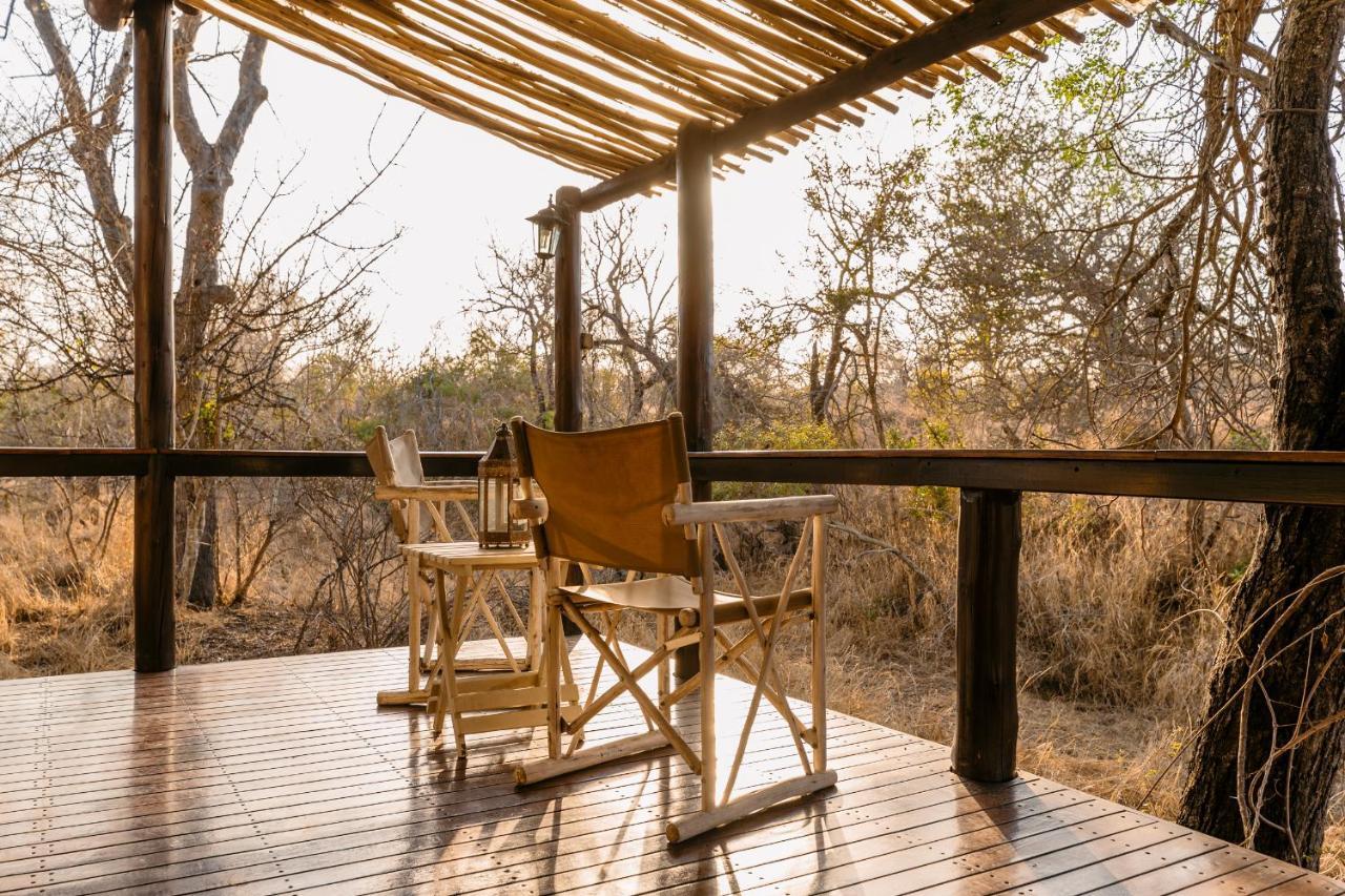 Thornybush Chapungu Luxury Tented Camp フッドスプルイト エクステリア 写真