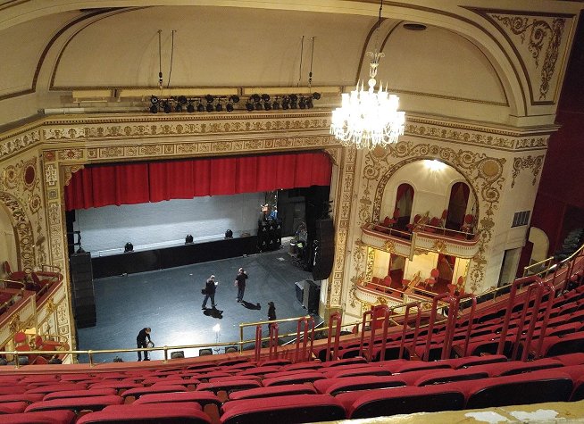 Apollo Theater photo
