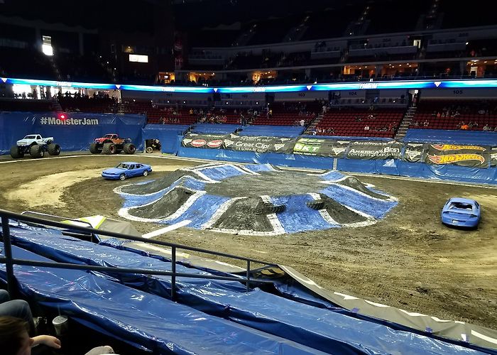 Wells Fargo Arena photo