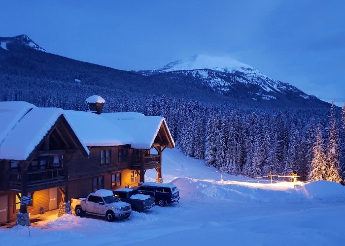 Lake Louise Ski Resort photo