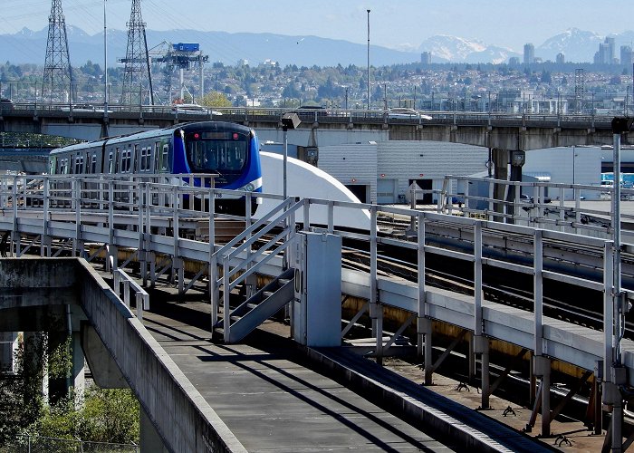 Bridgeport Skytrain Station photo