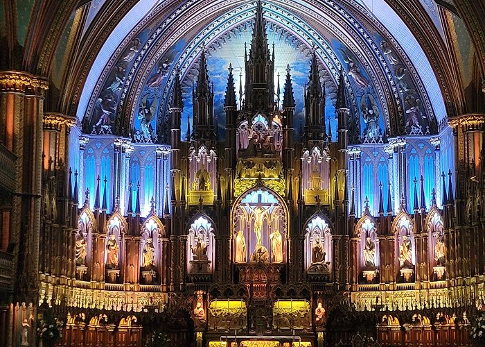 Notre-Dame Basilica Montreal photo