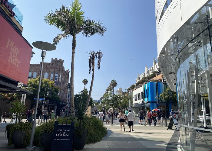 Santa Monica Place photo