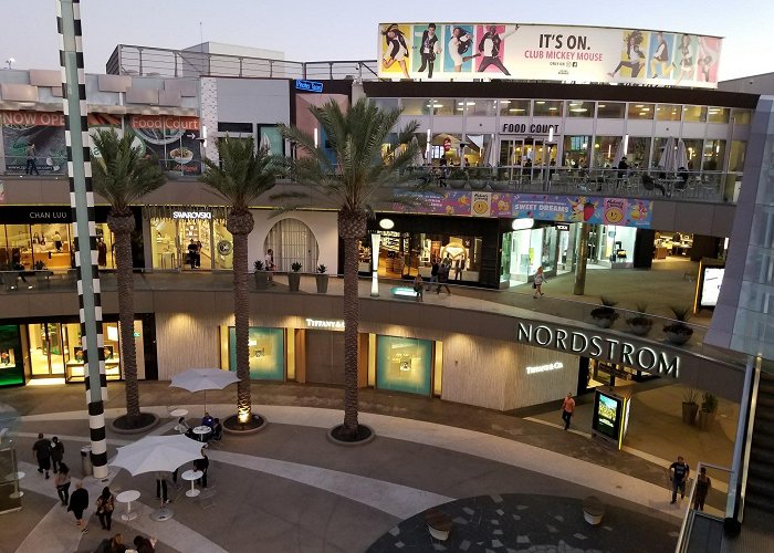 Santa Monica Place photo