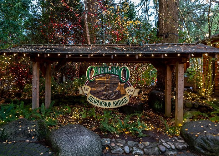 Capilano Suspension Bridge photo