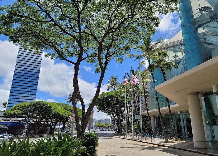 Hawaii Convention Center photo
