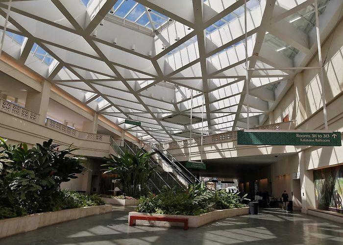 Hawaii Convention Center photo