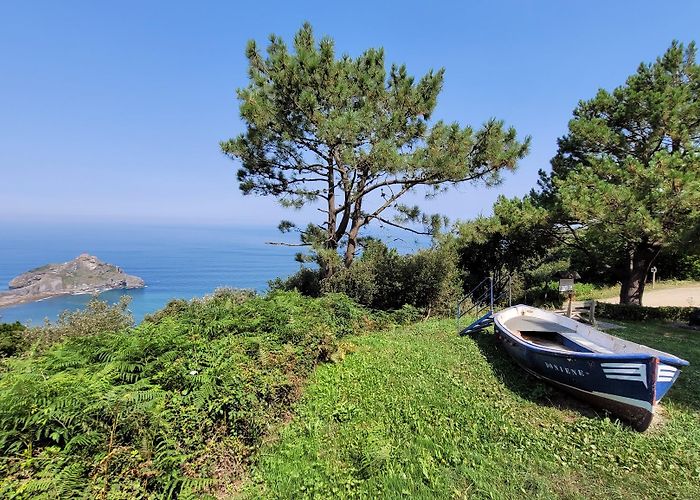 San Juan de Gaztelugatxe photo