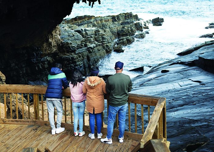 Admirals Arch You can't miss these epic natural wonders… | SeaLink Kangaroo Island photo