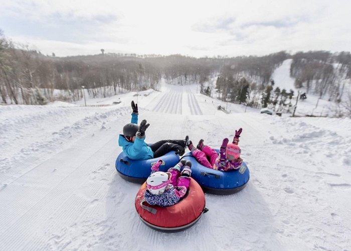 Horseshoe Resort This snow tubing hill north of Toronto is the longest one in Ontario photo