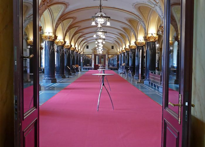 Historische Stadthalle Wuppertal GmbH Historische Stadthalle Wuppertal | Die Bergischen Drei photo