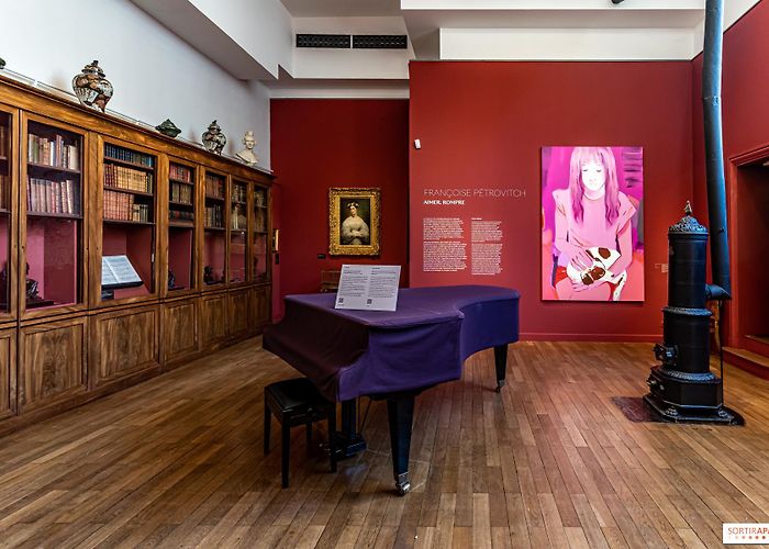 Musee de la Vie Romantique Aimer. Rompre, the Françoise Pétrovitch exhibition at the Musée de ... photo