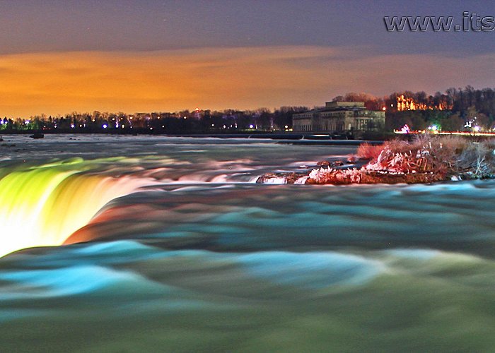 Horseshoe Falls Horseshoe Falls At Night | Pic Of The Day photo