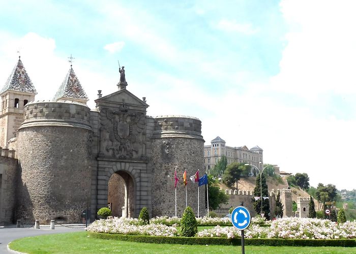 Puerta de Bisagra New Gate of Bisagra - Toledo: Information, rates, prices, tickets ... photo