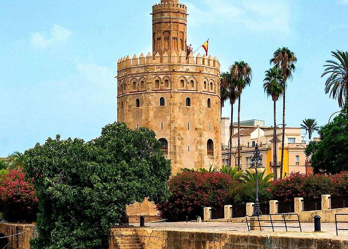 Torre del Oro Torre del Oro - The Gold Tower of Seville | Seville spain, Cool ... photo