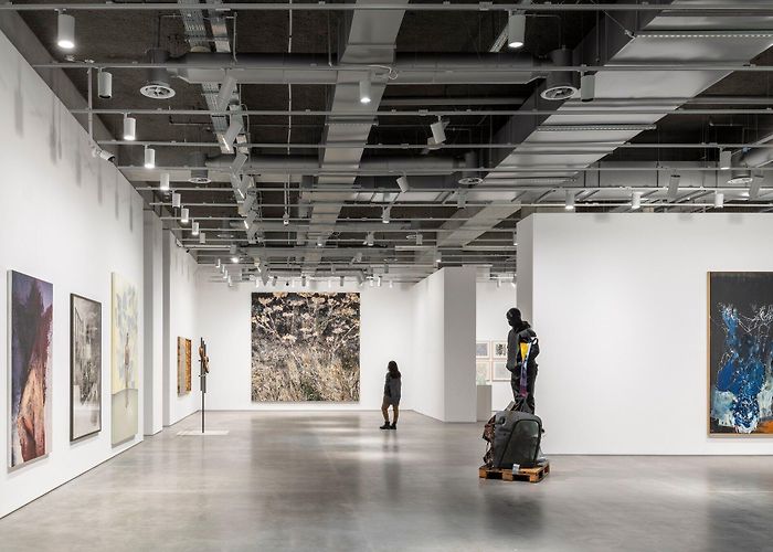 Emden Kunsthalle art gallery Istanbul Modern by Renzo Piano Building Workshop is an ode to ... photo