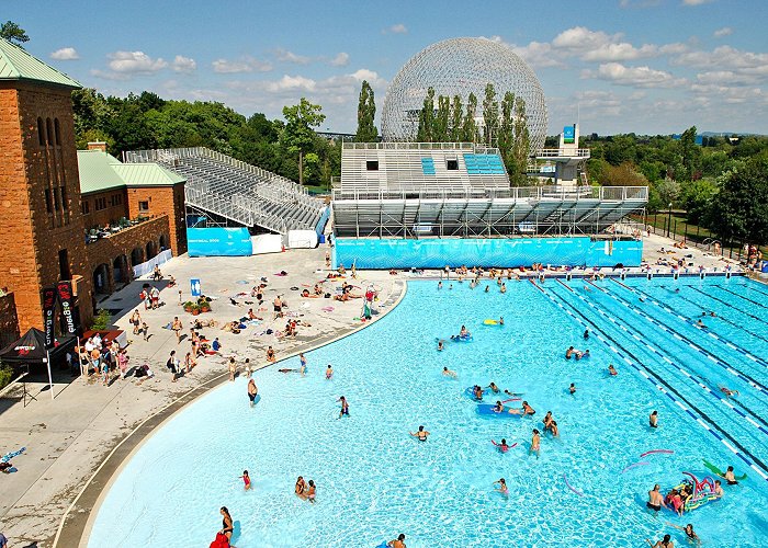 Parc de Kent 18 Best Pools in Montreal Where You Can Go for a Swim photo