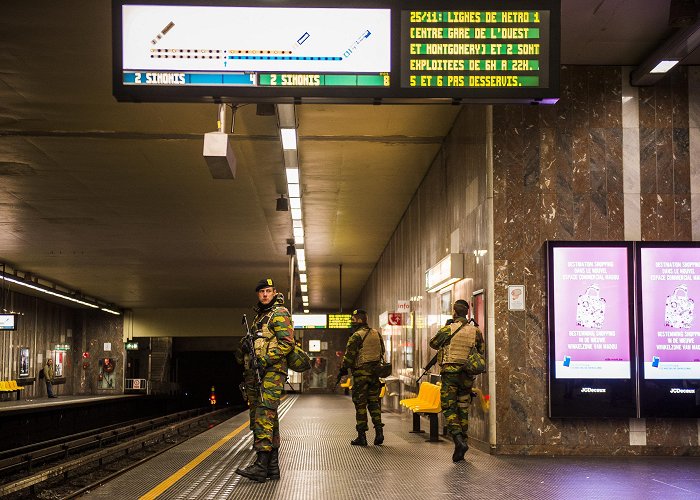 Gare de L'Ouest Soldiers to gradually withdraw from patrolling rail and metro ... photo