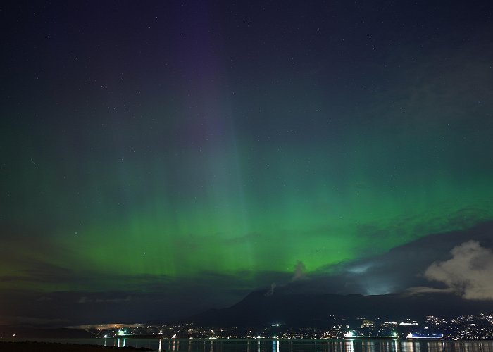 Spanish Banks Aurora from Spanish Banks : r/vancouver photo