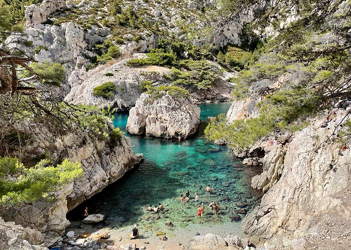 Calanque Sugiton Plage Calanque de Sugiton (Marseille 9ème) | Marseille Tourism photo