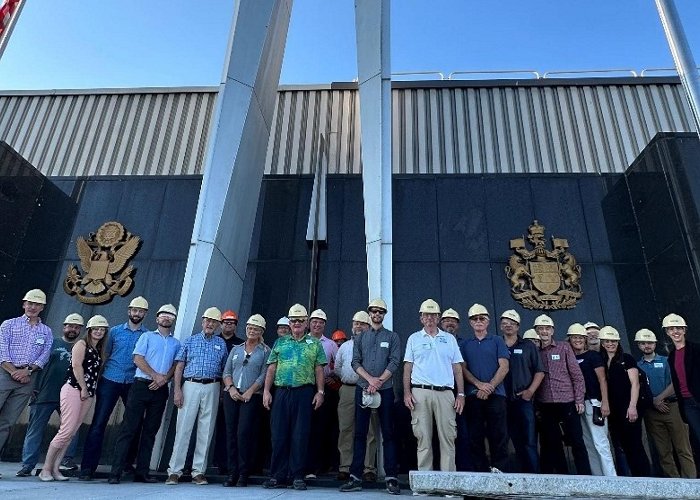 St. Lawrence Power Development Visitor Centre Workshop unites Great Lakes-St. Lawrence River Adaptive Management ... photo