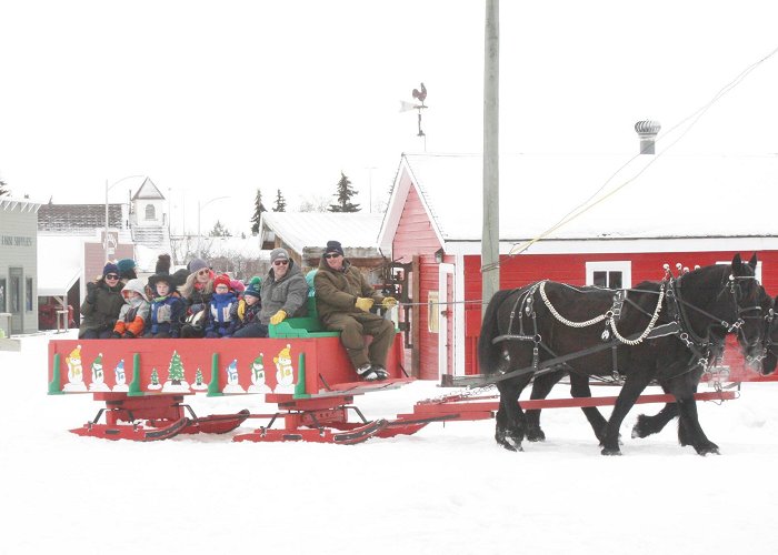 Sunnybrook Farm Museum Sunnybrook Farm Museum sleigh rides a big Family Day draw - Red ... photo