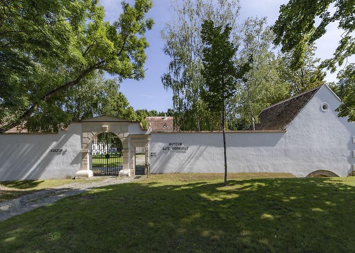 Stadtmuseum Hollabrunn Alte Hofmuhle Die alte Hofmühle - Niederösterreich GESTALTE(N) photo